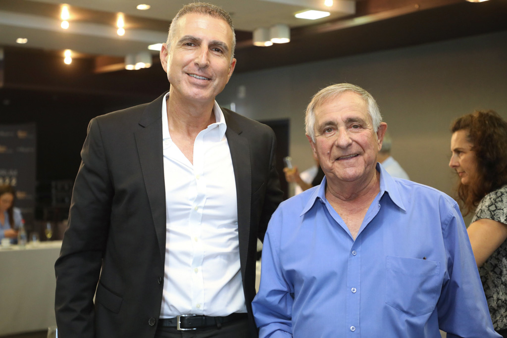 ניב קנטור