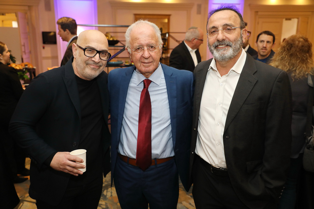 ניב קנטור