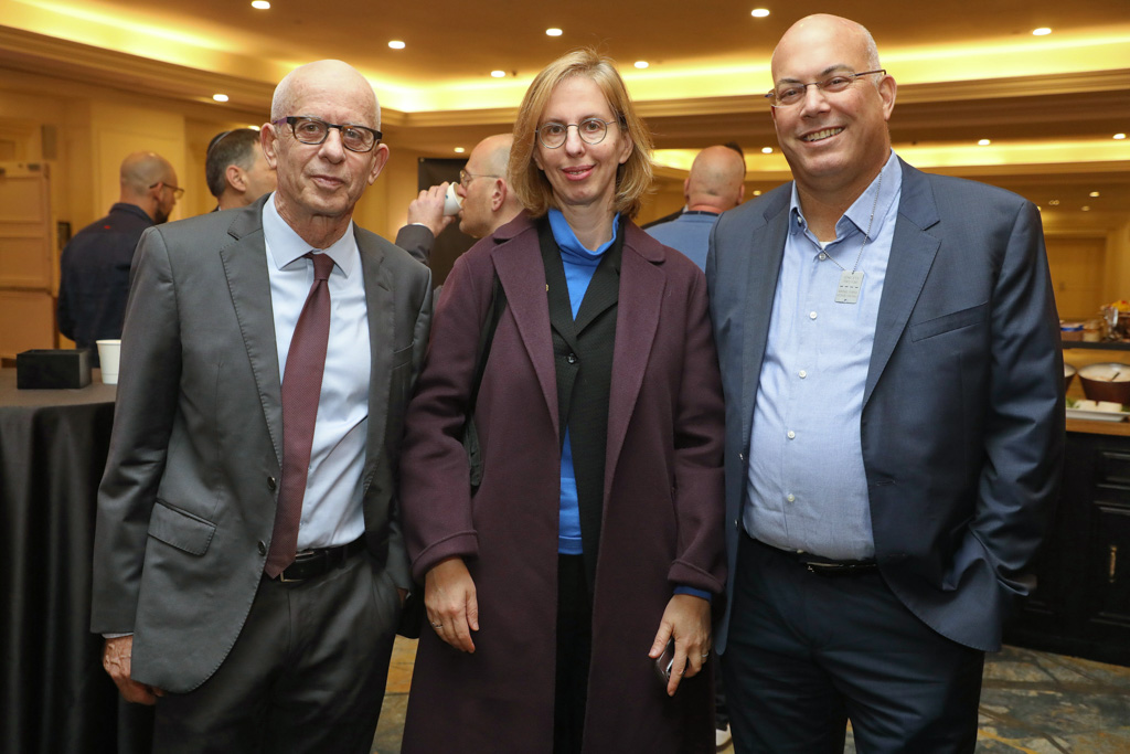 ניב קנטור