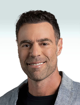 Yossi Ryke, Rayk group
