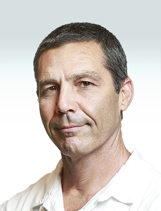 Arie Hoffmeister, Multiland group