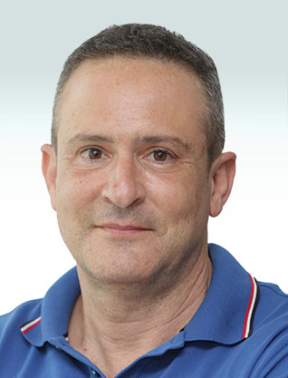 Nir Einan, Oz Real Estate