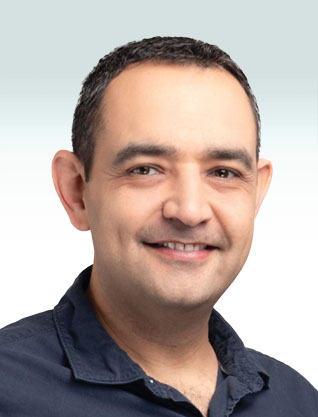 Dima Litvak, Reinhold Cohn Group