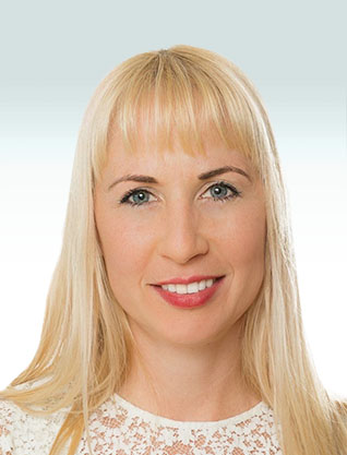 Einat  Shaked