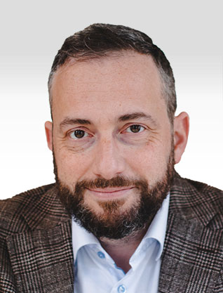 Ze’ev  Epstein