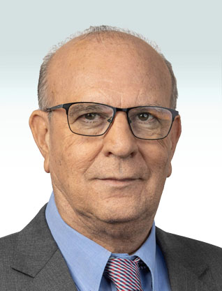Arieh Noach, Arieh Noach & Co., Law Firm