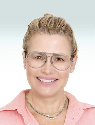 דנה אגוזי דנה אגוזי