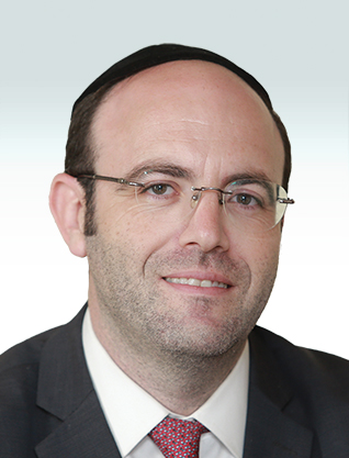 Meir  Avraham, Dr. J. Weinroth & Co.