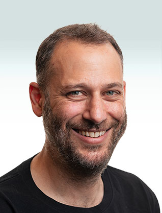 Tamir  Wolf, theator