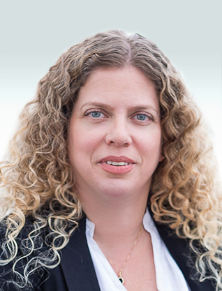 Lazar Arbiv Vered, Acro Real Estate