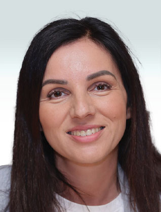 Anya Michalovitz, A.L Medi-Market